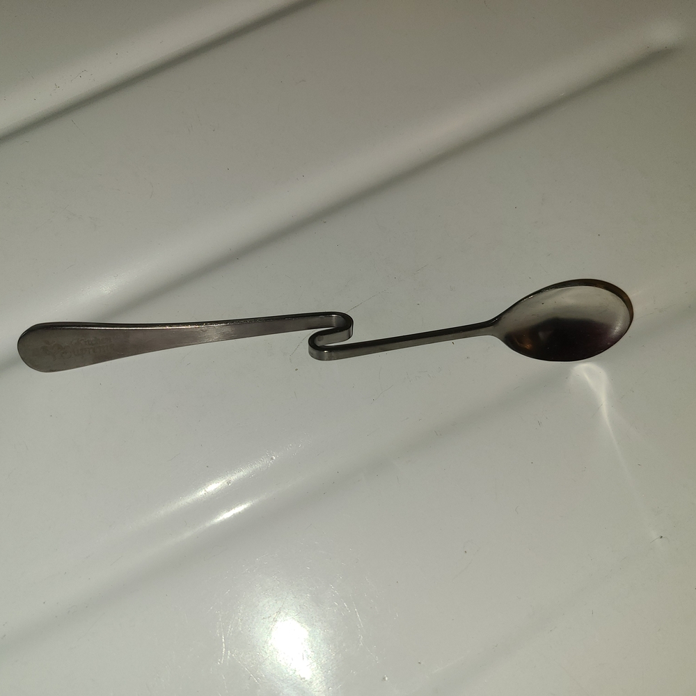 Stainless Steel Swirl Spoon